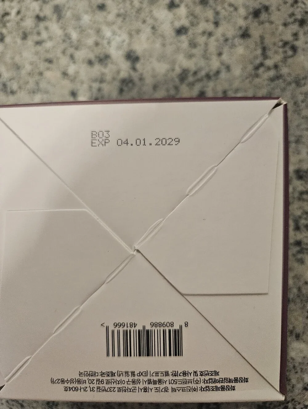Calcium Volume Firming Eye Patches - Burgundy